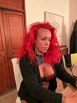 Hotmilfhamburg1 online show from 11-26-25, 05:30