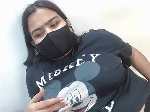 Nataliya Singh online show from 04-05-26, 04:31