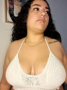 Snapshot of jesie_18x chatting on 09-10-25, 07:14 jesie 18x online show from 09-10-25, 07:14