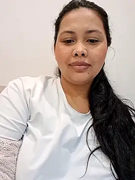 Alessandraa- online show from 02-05-26, 04:28