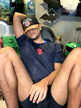 CHR58  online show from 10-25-25, 02:13