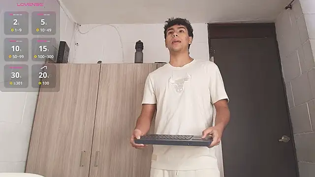 Snapshot of CHR58_ chatting on 02-06-26, 05:49 CHR58 online show from 02-06-26, 05:49