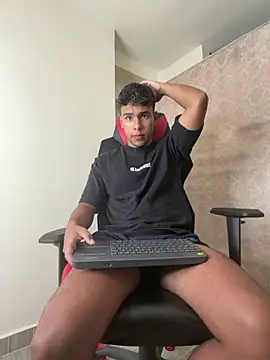 CHR58  online show from 04-29-26, 12:27