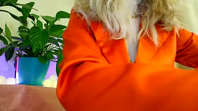 Politeeliza online show from 05-06-26, 08:14