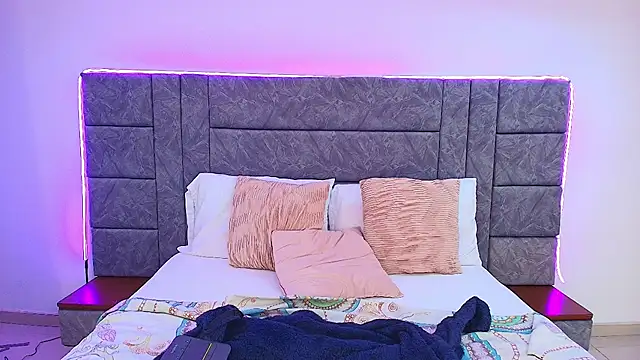 Dakota Megan 69 online show from 02-07-26, 02:54