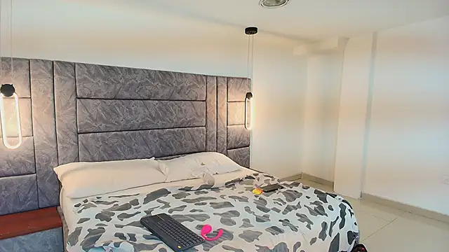 Dakota Megan 69 online show from 03-30-26, 01:01