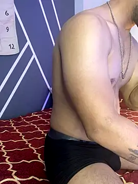 Snapshot of ohyeahkarry chatting on 09-08-25, 09:14 ohyeahkarry online show from 09-08-25, 09:14