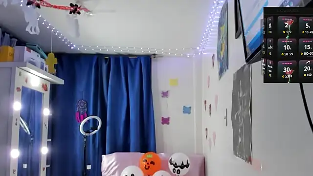 Megan Darcy online show from 10-21-25, 11:05