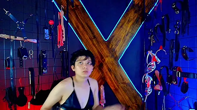 Snapshot of Mr_sadistiic_ chatting on 02-11-26, 01:38 Mr sadistiic online show from 02-11-26, 01:38