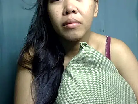 Snapshot of maypah chatting on 06-17-26, 11:38 maypah online show from 06-17-26, 11:38