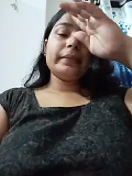 Snapshot of Hot-Jasmin chatting on 06-12-26, 01:59 Hot-Jasmin online show from 06-12-26, 01:59