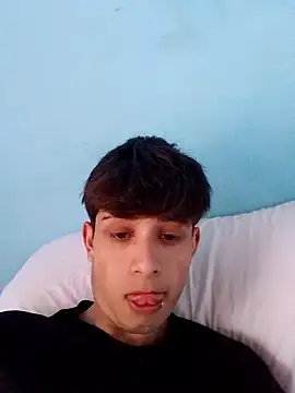 matiatr1112 online show from 11-17-25, 04:57