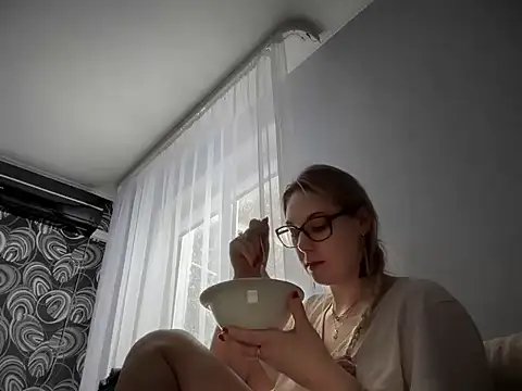 Snapshot of NikexPretty chatting on 01-09-26, 08:06 NikexPretty online show from 01-09-26, 08:06