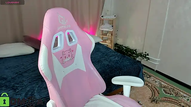 Snapshot of Sheila_Rich chatting on 12-02-25, 09:36 Sheila Rich online show from 12-02-25, 09:36