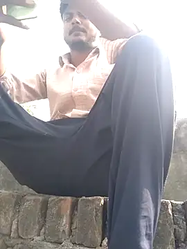 Snapshot of shektiwari chatting on 12-15-25, 05:55 shektiwari online show from 12-15-25, 05:55