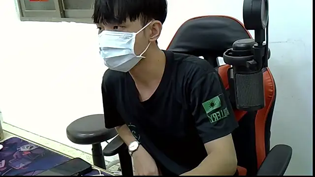 zhu000000 online show from 10-15-25, 02:55