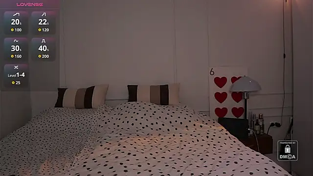 Snapshot of cheriri chatting on 02-17-26, 08:04 cheriri online show from 02-17-26, 08:04