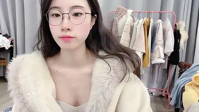 Freya7777 online show from 11-22-25, 04:33