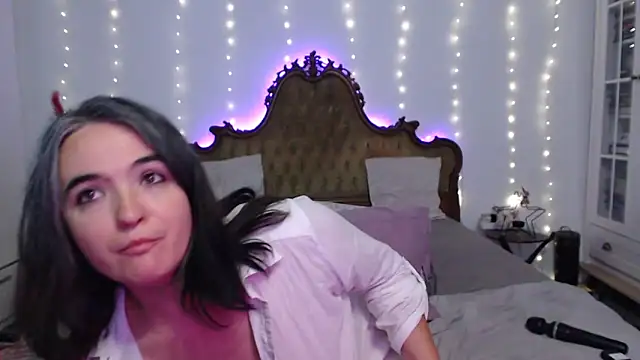 SilkenSin online show from 09-08-25, 07:35