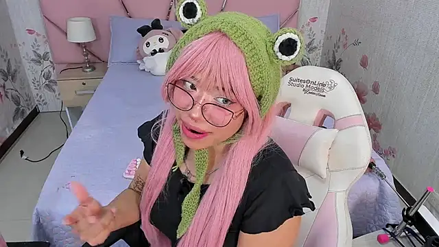 Snapshot of SafiroAgataaa chatting on 11-29-25, 08:06 SafiroAgataaa online show from 11-29-25, 08:06