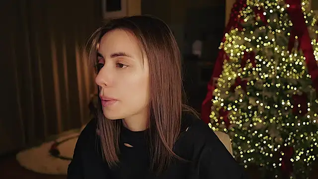 Snapshot of KateCarrey chatting on 12-14-25, 04:23 KateCarrey online show from 12-14-25, 04:23