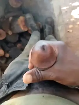 Snapshot of BigboyDick2 chatting on 10-02-25, 11:06 BigboyDick2 online show from 10-02-25, 11:06