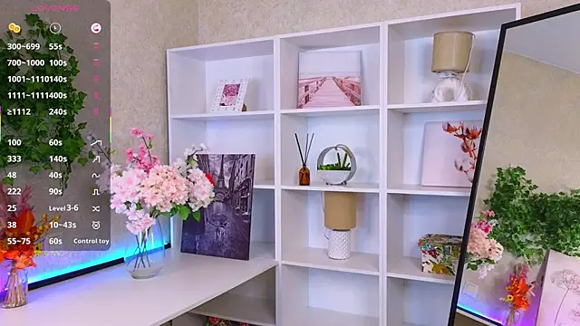 Snapshot of KathrinTith chatting on 12-04-25, 11:08 KathrinTith online show from 12-04-25, 11:08