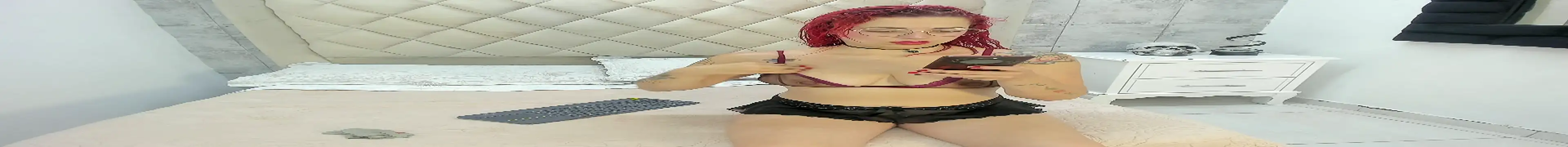 RoxanneStorm  online show from 09-22-25, 12:18