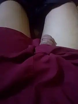 Snapshot of boy_arabe_20 chatting on 10-05-25, 03:43 boy arabe 20 online show from 10-05-25, 03:43