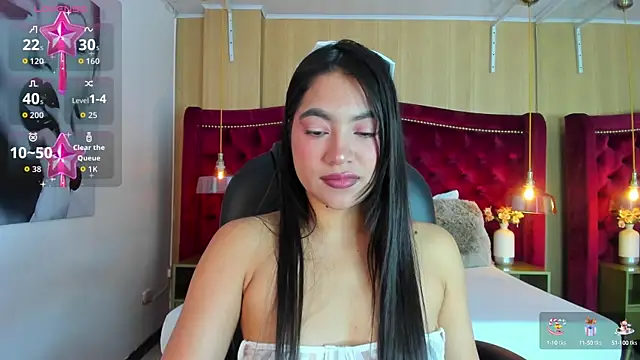 kendalFox  online show from 09-28-25, 02:11