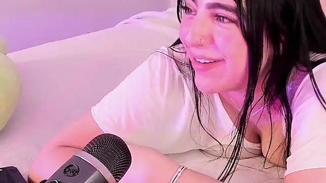 Camila Matinez  online show from 03-21-26, 08:19