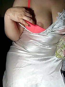 Aomtiz8 online show from 04-21-26, 03:02