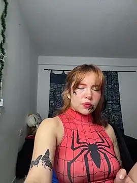 Snapshot of aliciia_23 chatting on 02-09-26, 12:47 aliciia 23 online show from 02-09-26, 12:47