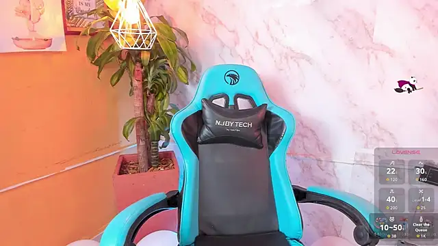 Snapshot of cristal_herrera_ chatting on 11-04-25, 04:33 cristal herrera online show from 11-04-25, 04:33