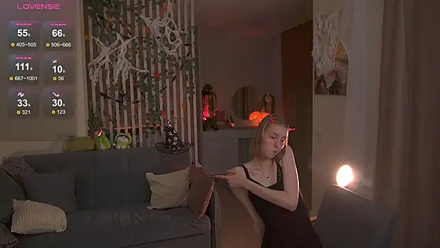 sofiapurex online show from 10-31-25, 08:32