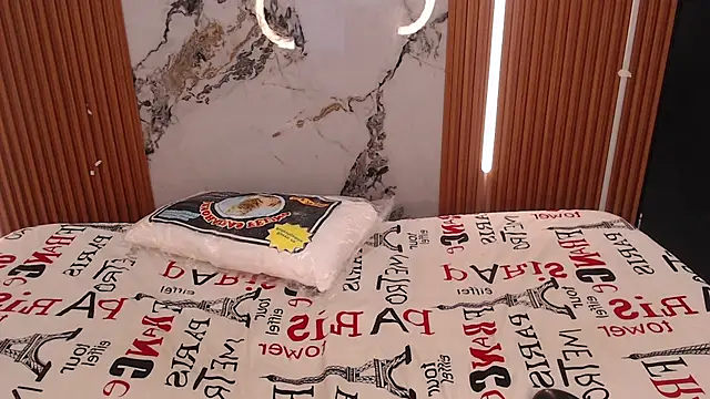 Snapshot of tiffany_lee6 chatting on 12-03-25, 12:25 tiffany lee6 online show from 12-03-25, 12:25