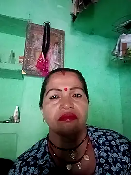 Manavi x online show from 10-28-25, 07:45