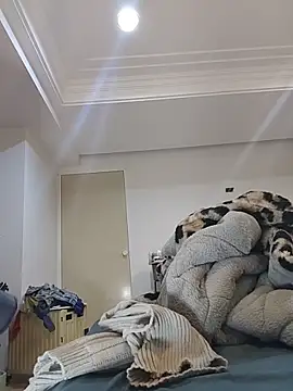 Snapshot of Lovelyanan chatting on 12-14-25, 02:33 Lovelyanan online show from 12-14-25, 02:33