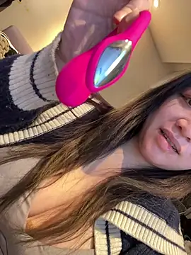 Lovelyanan online show from 03-17-26, 12:41