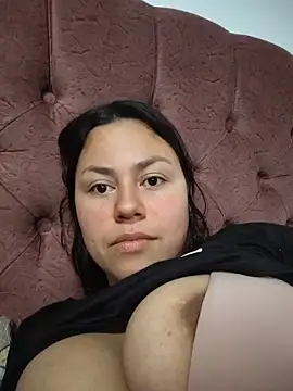 camila-titis online show from 06-01-26, 03:41