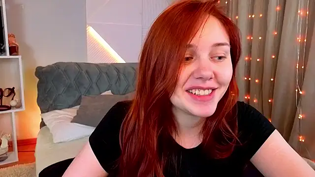 PollyVinice online show from 11-26-25, 12:06