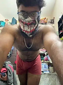 Snapshot of DJLOVE280825 chatting on 12-17-25, 12:38 DJLOVE280825 online show from 12-17-25, 12:38