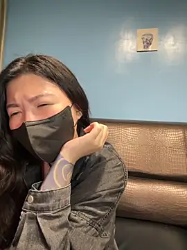 Snapshot of flower520hua chatting on 09-25-25, 05:16 flower520hua online show from 09-25-25, 05:16