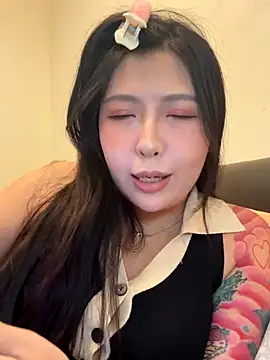 Snapshot of flower520hua chatting on 10-06-25, 03:53 flower520hua online show from 10-06-25, 03:53