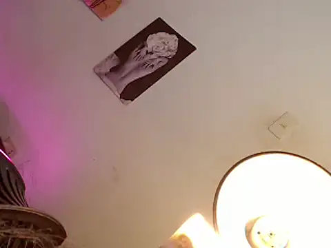 Snapshot of Heaven_Cock chatting on 11-19-25, 01:11 Heaven Cock online show from 11-19-25, 01:11