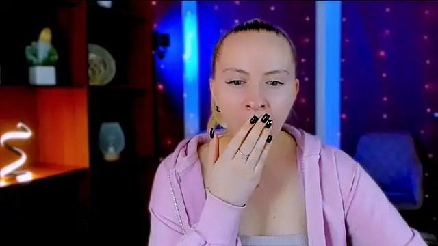 mila glow1 online show from 02-25-26, 06:12