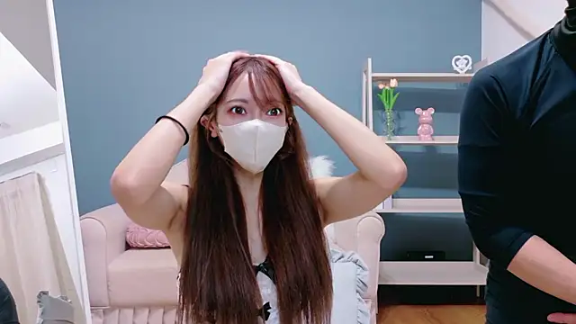 RIRI-style online show from 11-08-25, 06:57