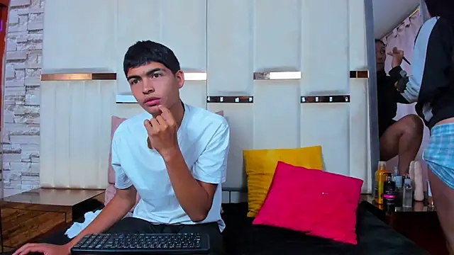 ClioandDemeteer online show from 09-16-25, 03:40