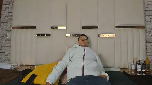 ClioandDemeteer online show from 09-27-25, 03:44