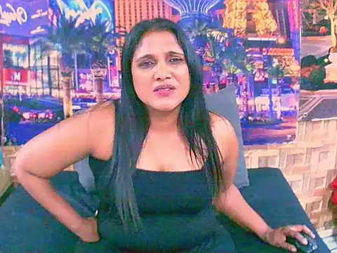 Snapshot of IndianSexyLady4u chatting on 10-23-25, 03:06 IndianSexyLady4u online show from 10-23-25, 03:06